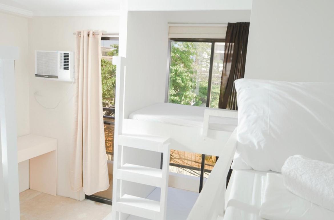 The A Hostel Balabag  Εξωτερικό φωτογραφία