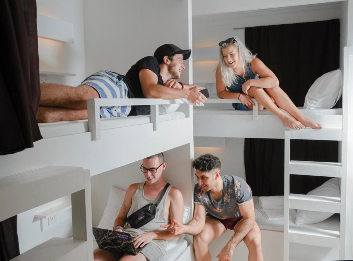 The A Hostel Balabag  Εξωτερικό φωτογραφία